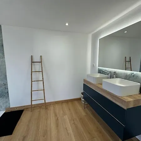 Les Confiseries, 2 Pieces Et Terrasse *