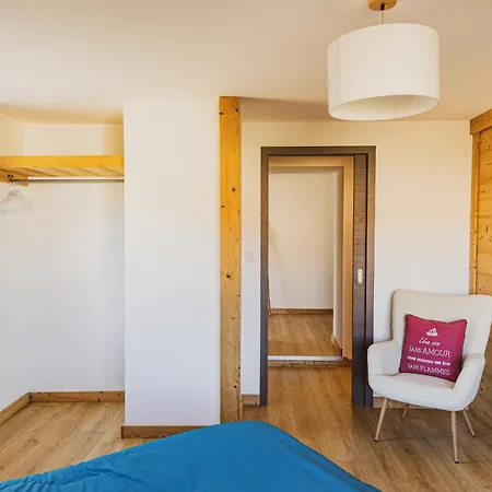 Les Confiseries, 2 Pièces Et Terrasse Appartamento