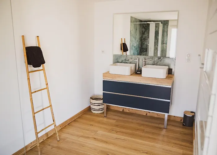 Les Confiseries, 2 Pieces Et Terrasse Apartmán